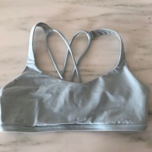 Lululemon sports bra size 4 light blue